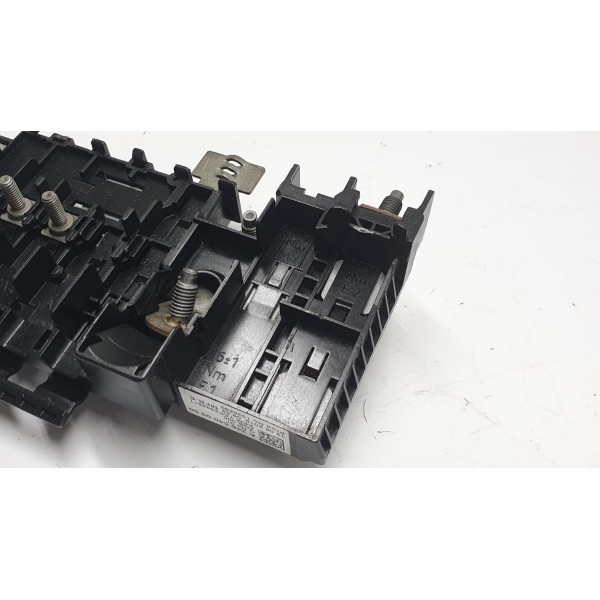 Circuito Caixa Fusível Mercedes Benz A 200 2015 A2465400950