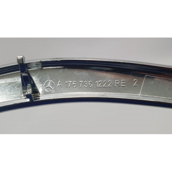 Acabamento Friso Porta Traseira Direita Mercedes A 200 2015