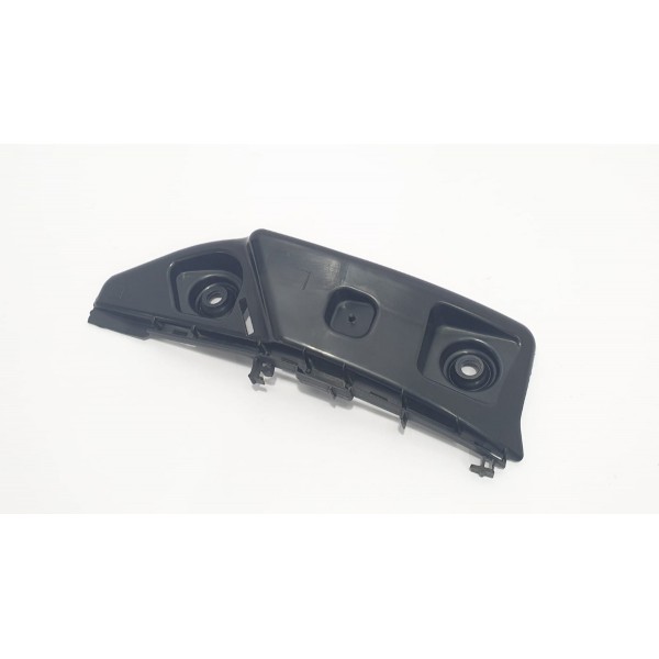 Guia Parachoque Traseiro Esquerdo Mercedes Benz A 200 2015