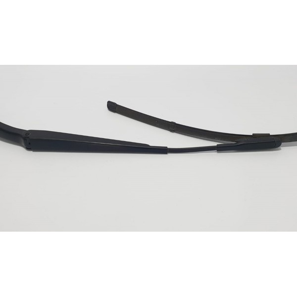 Braço Limpador Para-brisa Mercedes Benz A 200 2015 - Esquerdo