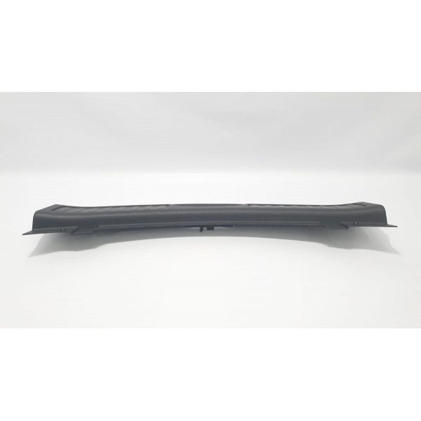 Acabamento Tampa Traseira Land Rover Discovery 2015 C/ Det