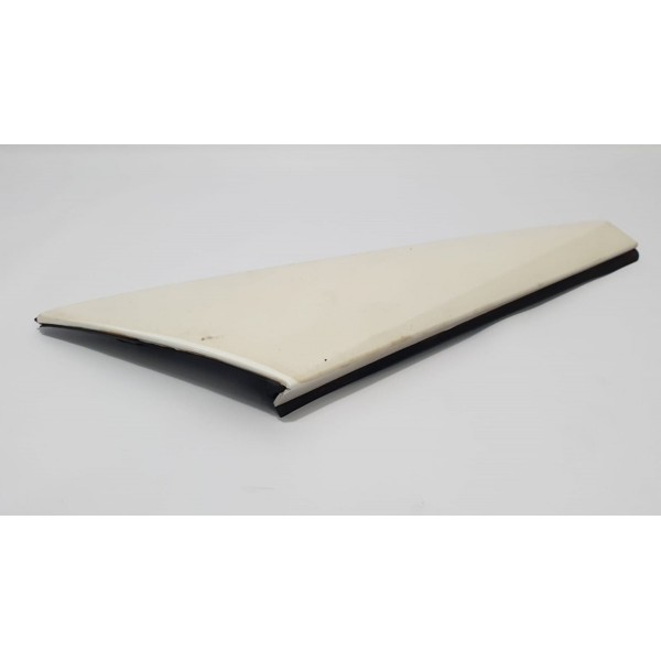 Acabamento Peugeot 3008 1.6 Thp 2018 Cód. 9811043880