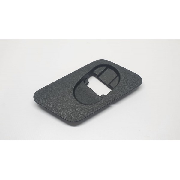 Peça De Acabamento Peugeot 3008 1.6 Thp 2018 Cód. 9815980977