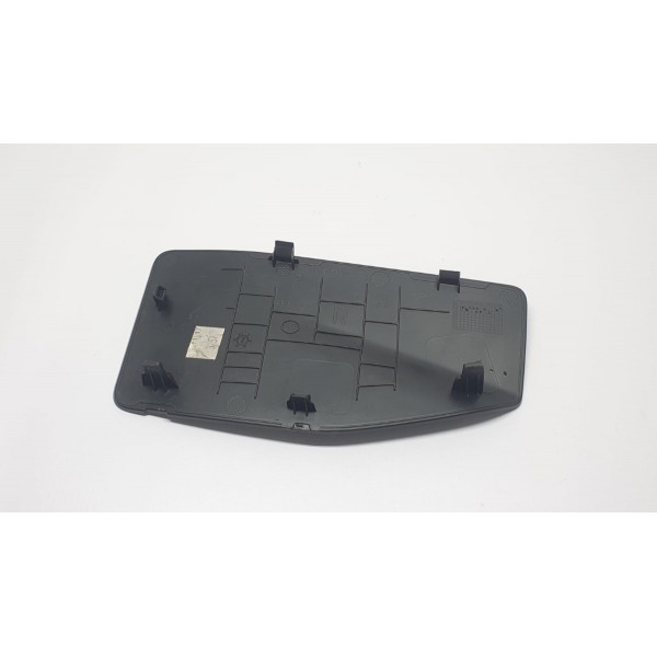 Aplique Interno Direito Com Detalhe Peugeot 3008 1.6 Thp 18