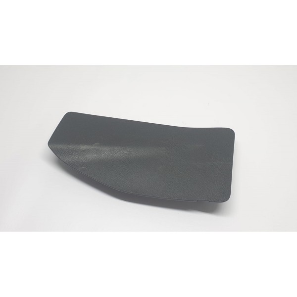 Aplique Interno Direito Com Detalhe Peugeot 3008 1.6 Thp 18