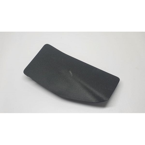 Acabamento Esquerdo Tampa Traseira Peugeot 3008 1.6 Thp 2018