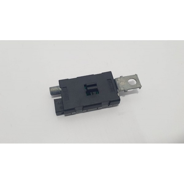 Amplificador Da Antena Peugeot 3008 1.6 Thp 2018 Preto