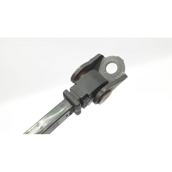 Limitador De Porta Peugeot 3008 1.6 Thp 2018 Cód 10000057539