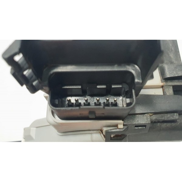 Fechadura Porta Traseira Esquerda Peugeot 3008 1.6 Thp 2018