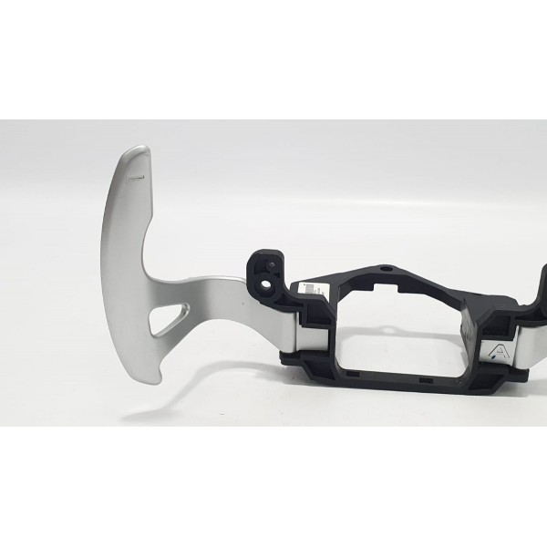 Paddle Shift Mitsubishi Eclipse Cross Hpe-s 4x2 2019 C68269 Prateado