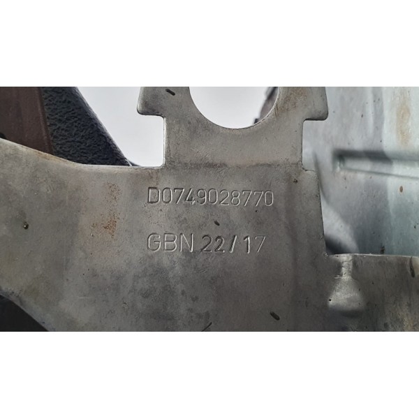 Montante Dianteiro Direito Peugeot 3008 1.6 Thp 2018 