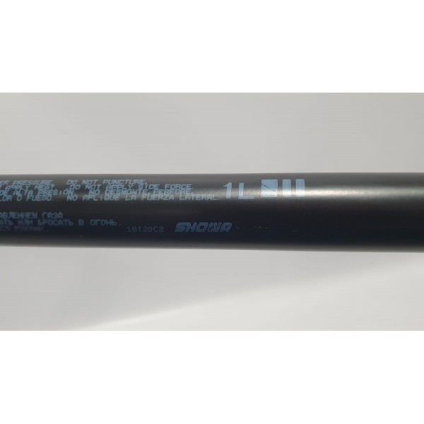 Amortecedor Tampa Traseira Porta-malas Mitsubishi Eclipse 19