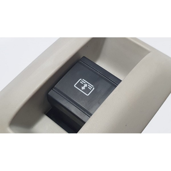 Botão Abertura Cortina Teto Solar Mitsubishi Eclipse 2019