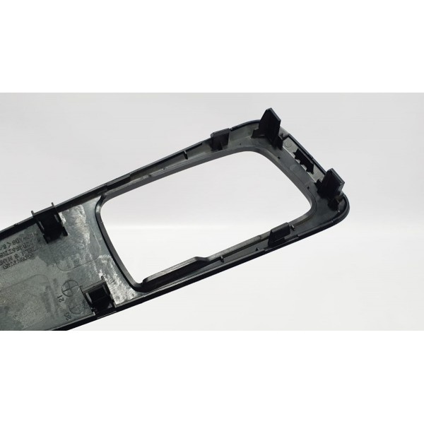 Acabamento Puxador Porta Traseira Esq Mitsubishi Eclipse 19 Traseira