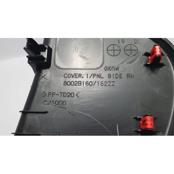 Acabamento Lateral Painel Dir Mitsubishi Eclipse Cross 2019