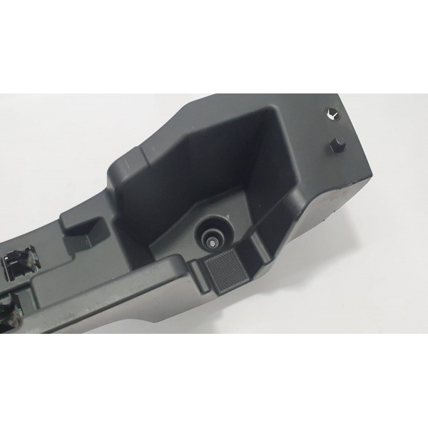 Acabamento Porta-malas Estepe Esquerdo Eclipse Cross 2019