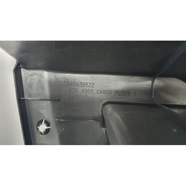 Acabamento Porta-malas Estepe Esquerdo Eclipse Cross 2019