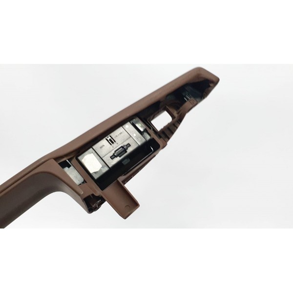 Apoio Braço Traseiro Esquerdo (marrom) Audi A7 3.0 Tfsi 2012 Marrom