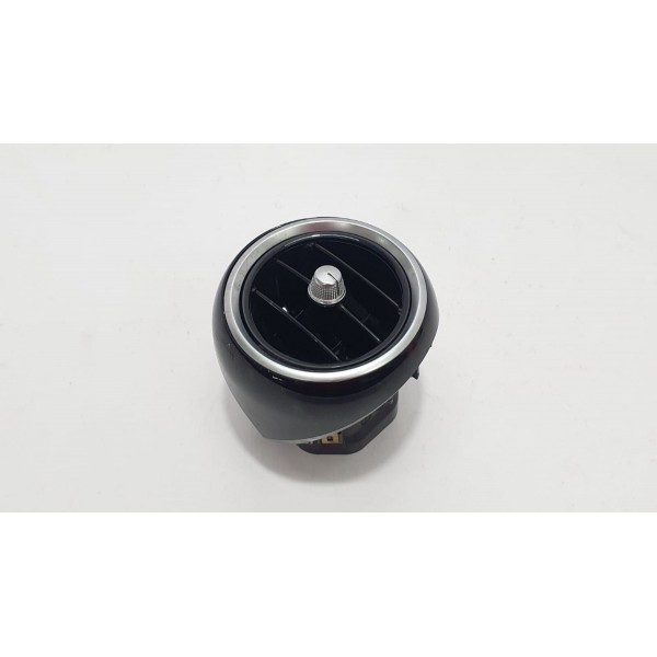 Difusor De Ar Dianteiro Direito Mercedes Benz C200 2016 