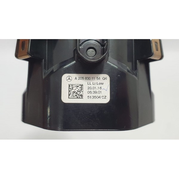 Difusor De Ar Dianteiro Esquerdo Mercedes Benz C200 2016