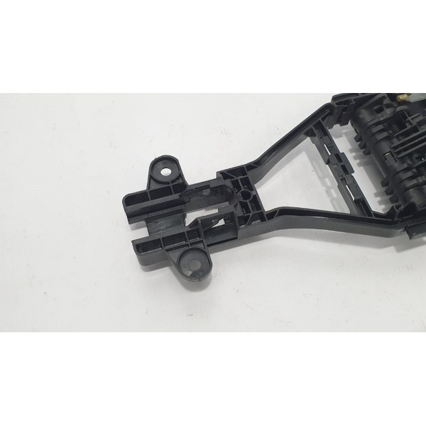 Suporte De Maçaneta Dianteiro Direito Volvo V60 2014 Dianteira