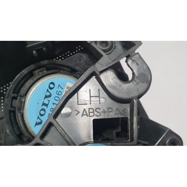 Acabamento Alto Falante Coluna Dianteira Esq Volvo V60 2014 Preto