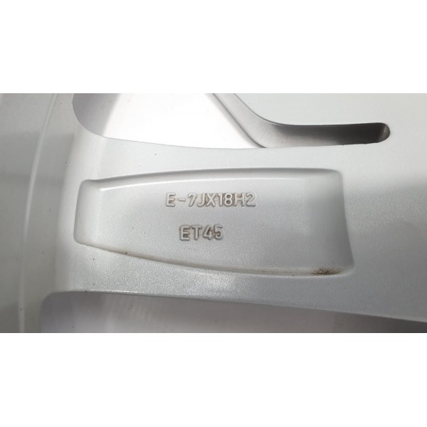 Roda Aro 18 (e-7jx18h2) Vw Taos 1.4 250 Tsi 2022 (unidade) Prateado