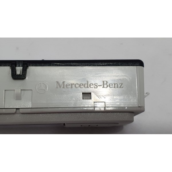 Luz De Cortesia/leitura L/esquerdo Mercedes Benz C200 2016
