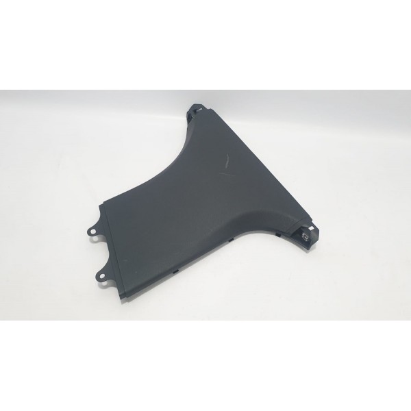 Acabamento Inferior Coluna Interna Esq. Mercedes C200 2016