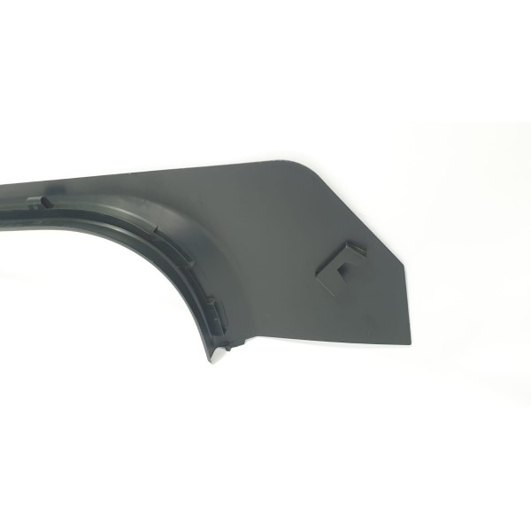 Acabamento Soleira Esquerda Mercedes Benz C200 2016