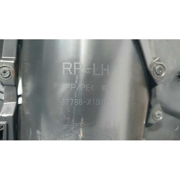 Forro De Porta Traseiro Esquerdo Toyota Rav4 Hybrid 2020