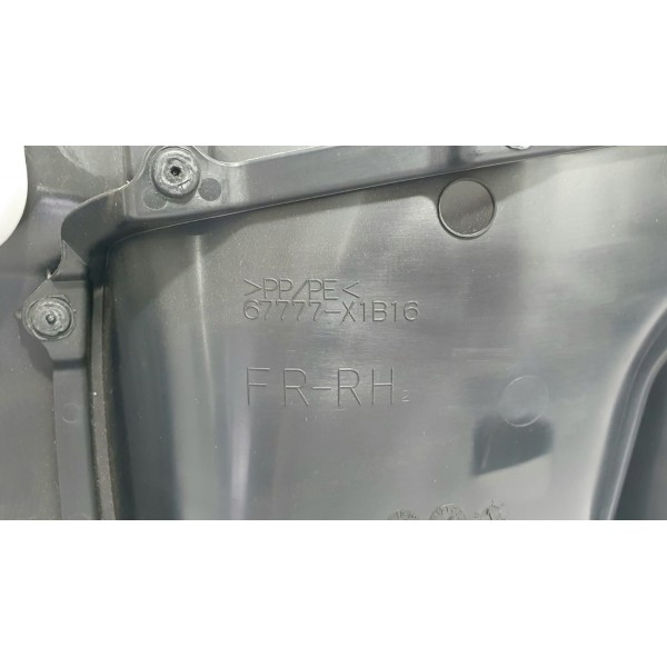 Forro De Porta Dianteiro Direito Toyota Rav4 Hybrid 2020