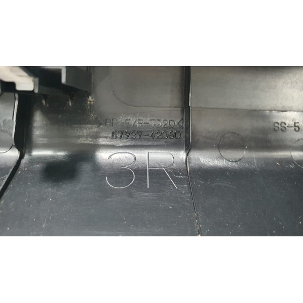 Acabamento Soleira Da Porta Direita Toyota Rav4 Hybrid 2020