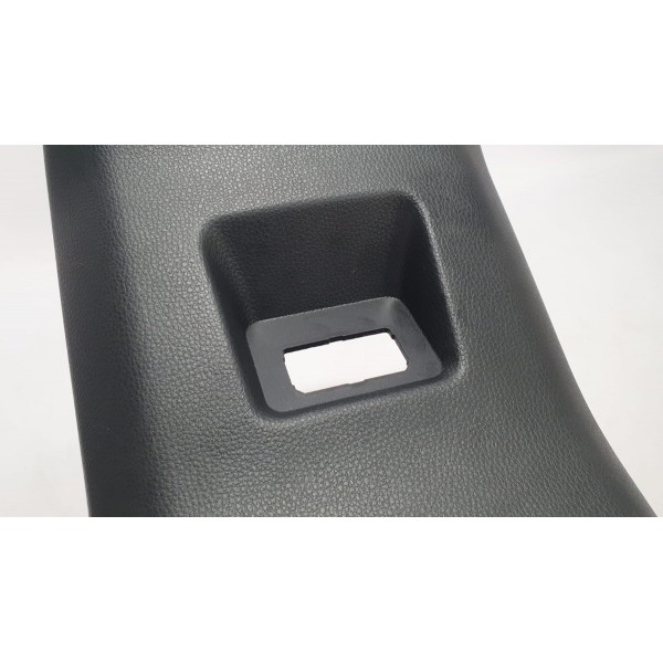 Acabamento Saídas Ar Console Traseiro Toyota Rav4 Hybrid 20