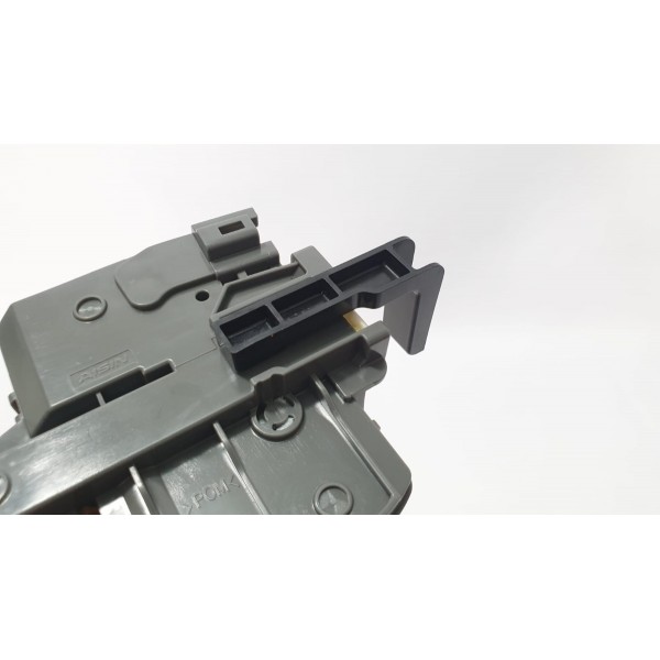 Trava Tanque Combustivel Toyota Rav4 Hybrid 2020