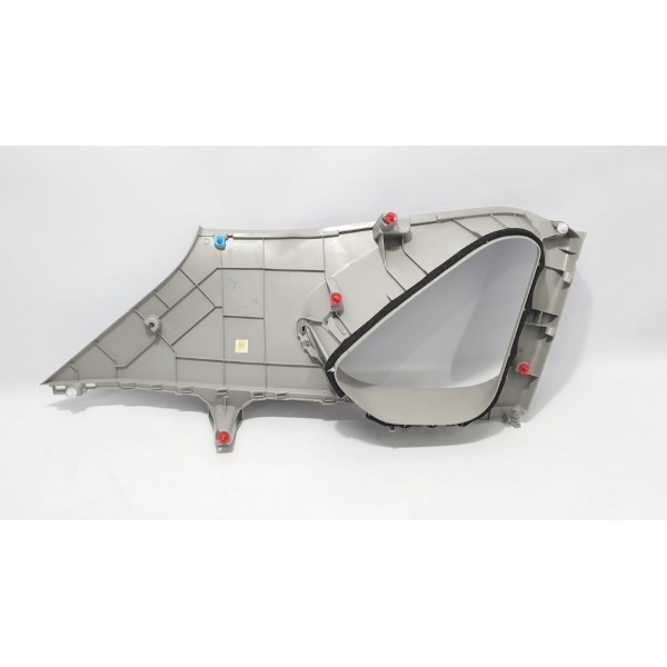 Acabamento Interno Vidro Lateral Tras Direito Rav4 Hybrid 20