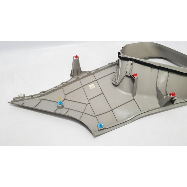 Acabamento Interno Vidro Lateral Tras. Esq. Rav4 Hybrid 2020