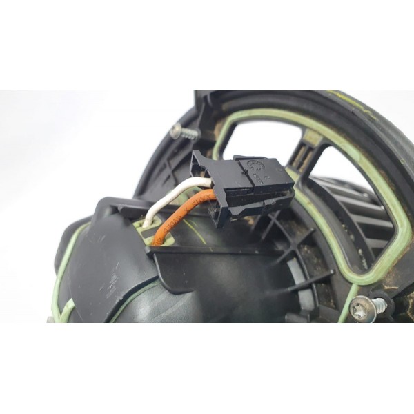 Motor Da Ventilaçao Interna Da Mercedes Slc 3000 2017 