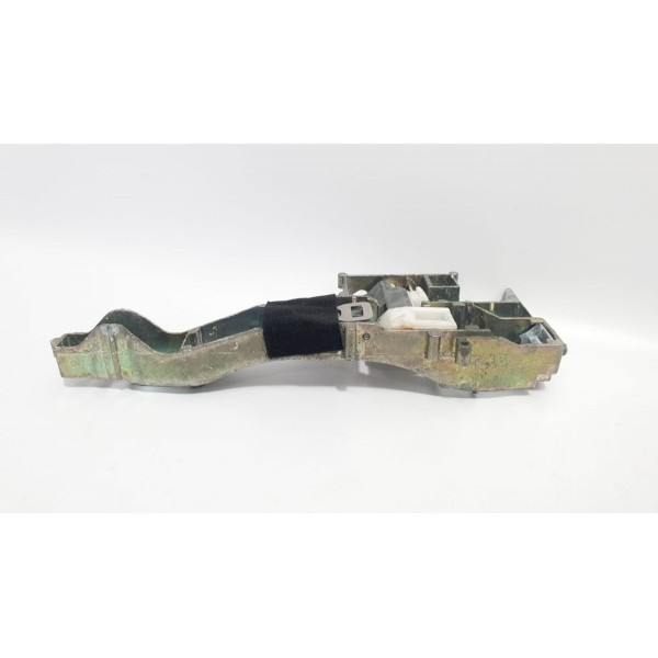 Suporte Maçaneta Traseira Direita Peugeot 308 Thp 2015 Prateado