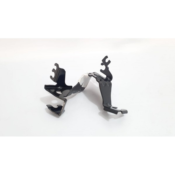 Suporte Mangueira Freio Dianteira Esquerda Bmw 320i F30 2015