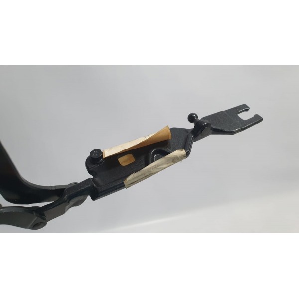 Dobradiça Do Capô L/esquerdo Bmw 320i E46 2005 41618200123