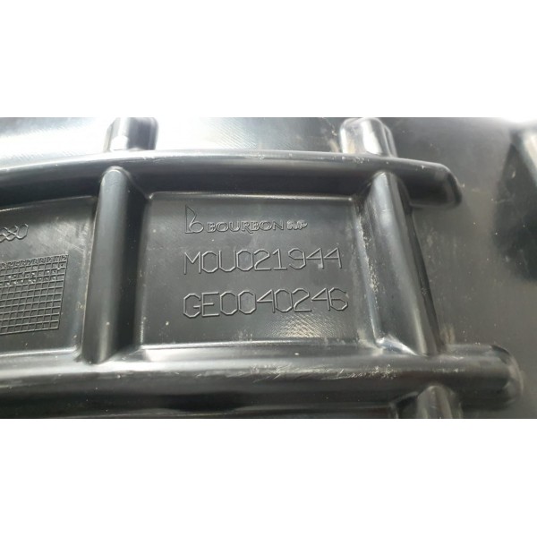 Para-barro Traseiro Esquerdo Peugeot 3008 1.6 Thp 2018