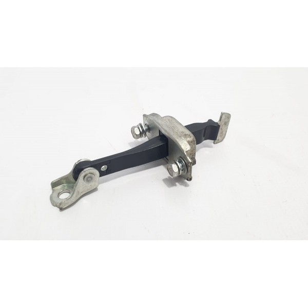 Limitador De Porta Traseiro Direito Outlander 3.0 Hpe-s 2018