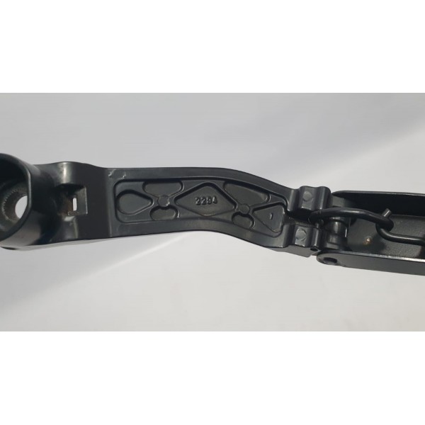 Braço Limpador Para-brisa Mitsubishi Outlander 3.0 Hpe-s 18 Esquerdo