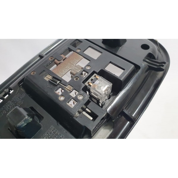 Luz Cortesia Teto Central Hyundai Ix35 2.0 2017 Nk853702s010