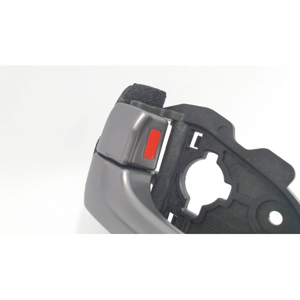 Maçaneta Interna Traseira Esquerda Hyundai Ix35 2.0 2017 Traseira