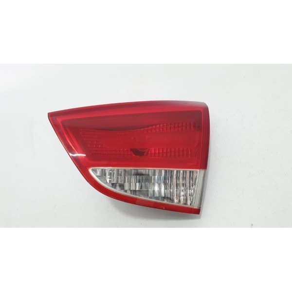 Lanterna Tampa Traseira Direita Hyundai Ix35 2.0 2016 Direito/passageiro Vermelho E Transparente