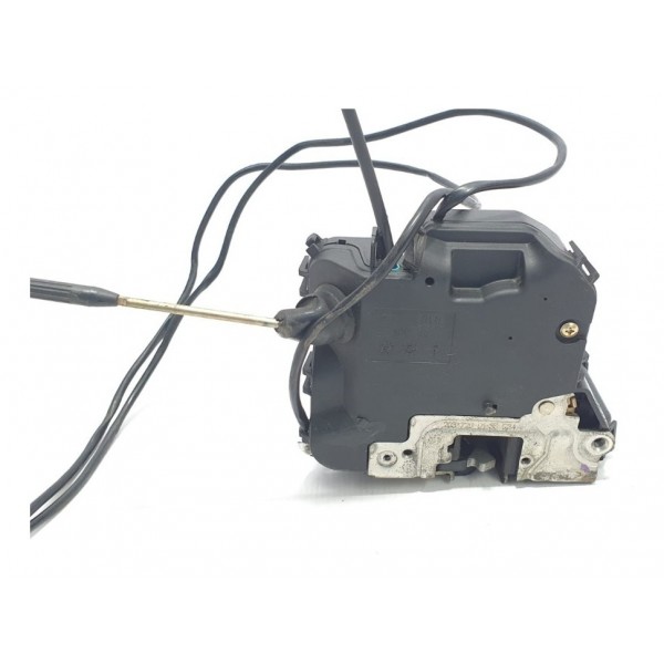 Fechadura Porta Dianteira Esquerda Mercedes Benz C200 2006