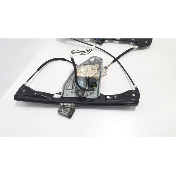 Máquina De Vidro Dianteira Esquerda Mercedes Benz C200 2006