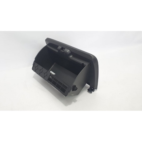 Tampa Porta Luvas Chevrolet Tracker 1.4t 2017 Cód. 95280672